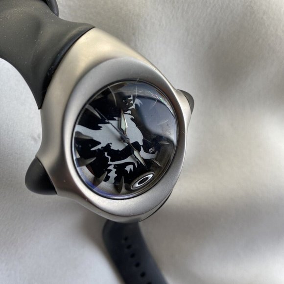 OAKLEY CRUSH SKULLFACE WATCH - Picture 5 of 11